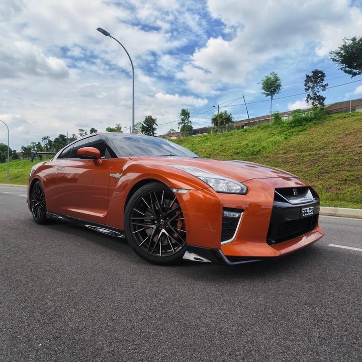 Nissan GTR 35 facelift