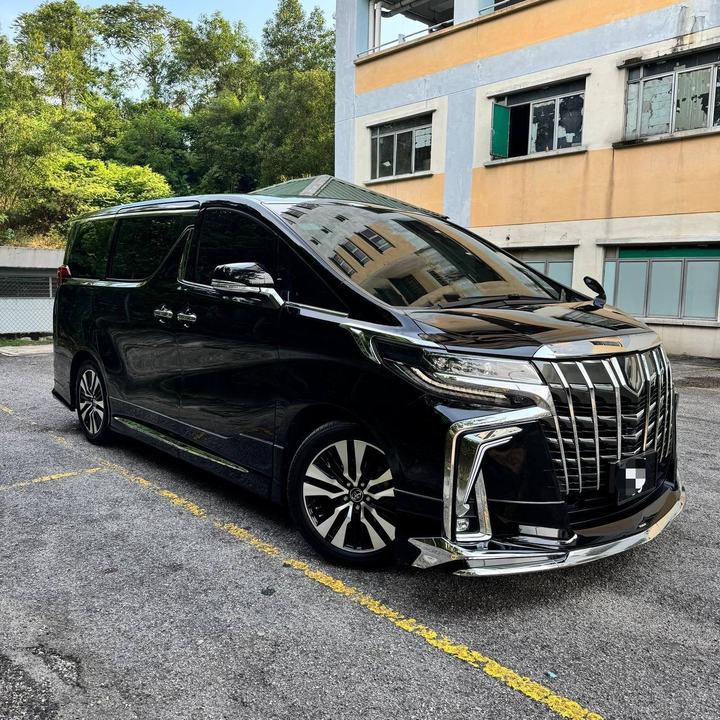 Toyota Alphard SC