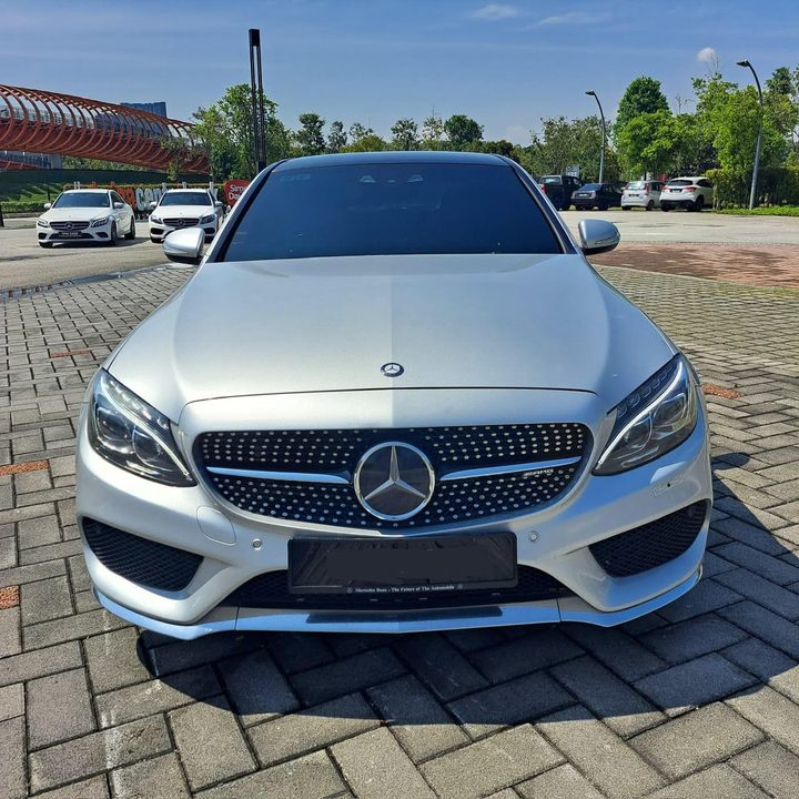 Mercedes C200