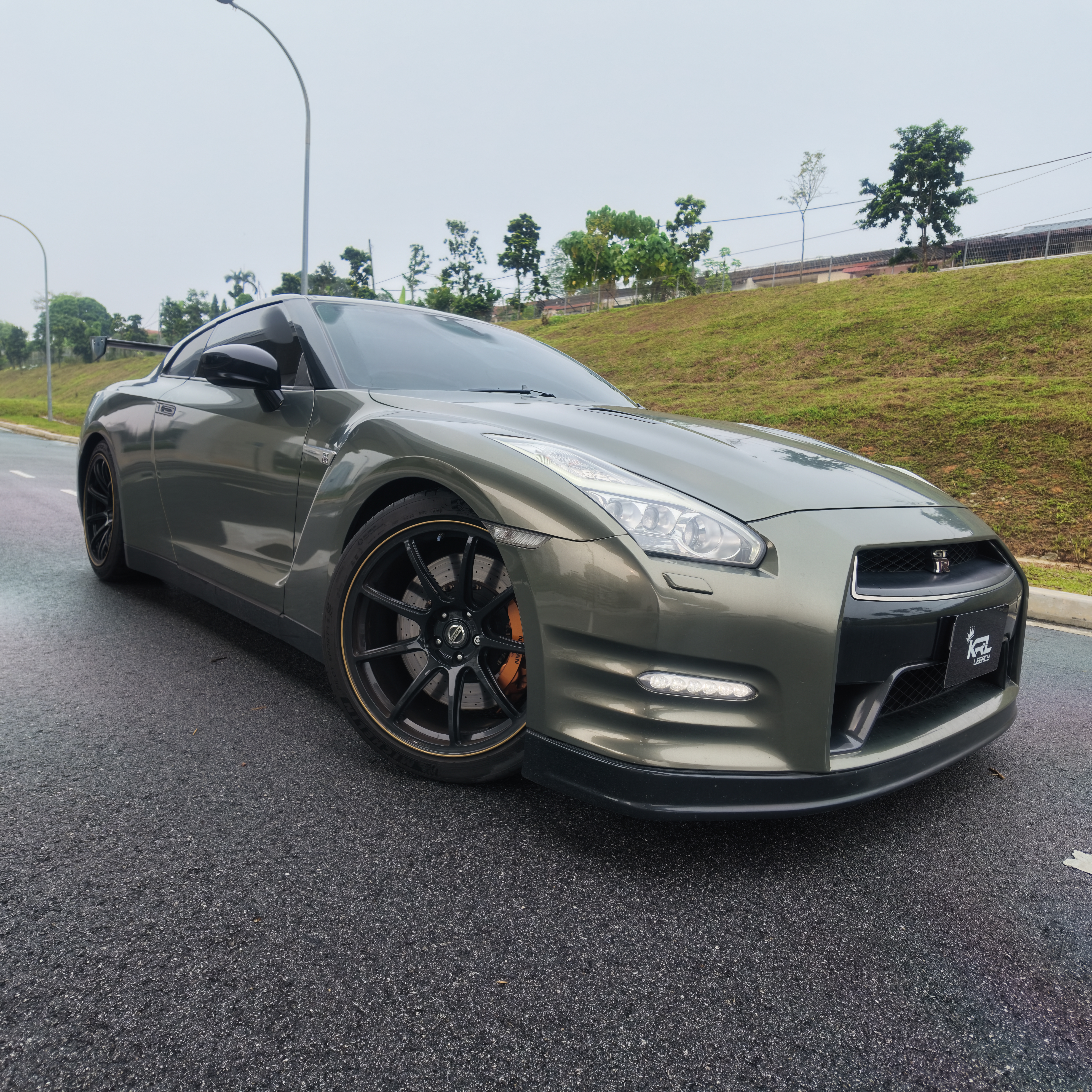 Nissan GTR 35